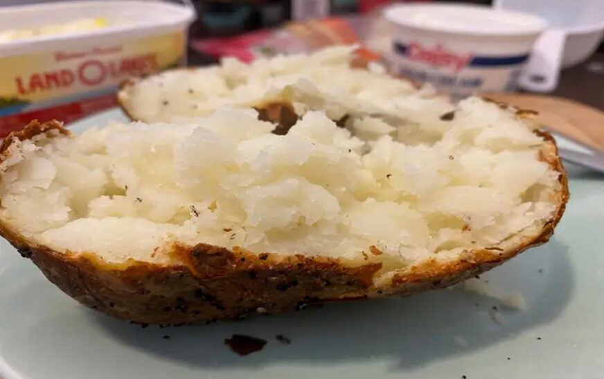 Experimenting with Baked Potatoes: Microwave vs. Air Fryer vs. Oven
