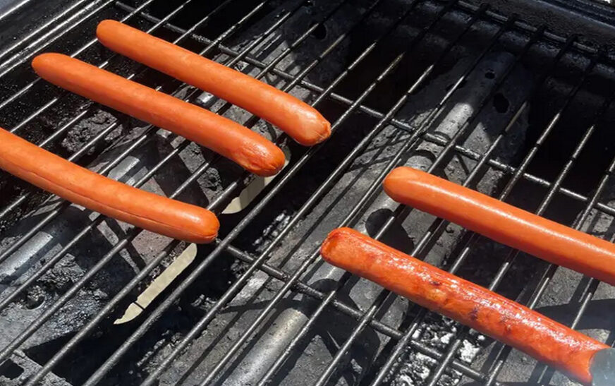Hot Dog Showdown: Boiling vs. Air Frying vs. Grilling vs. Microwaving