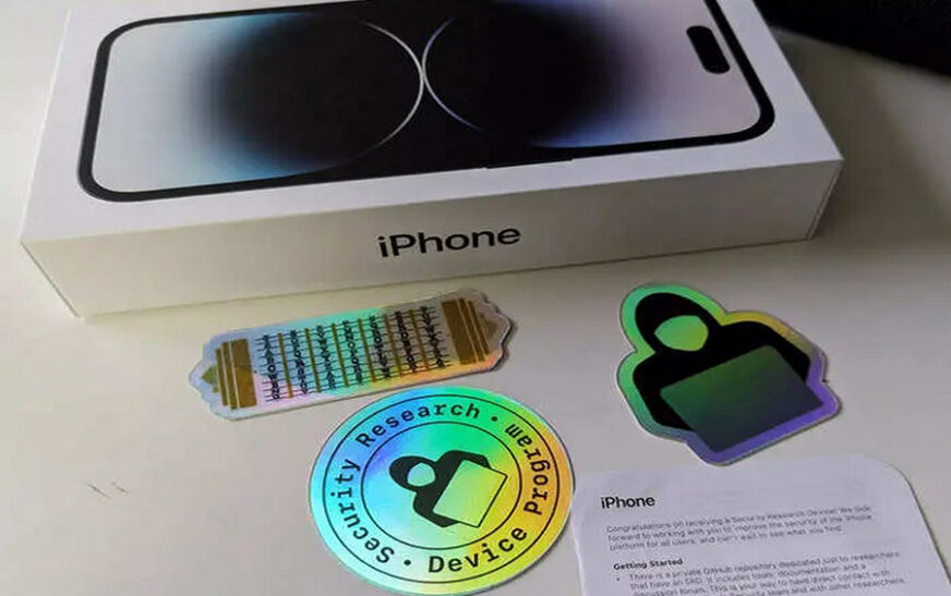 Apple's Initiative: Jailbroken iPhones for Bug Bounty Hunters