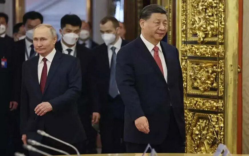 Chinese Banks Cut Ties with Russian Clients Amid Sanctions Pressure